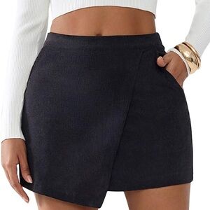 Stylish Black Suede Mini Skirt